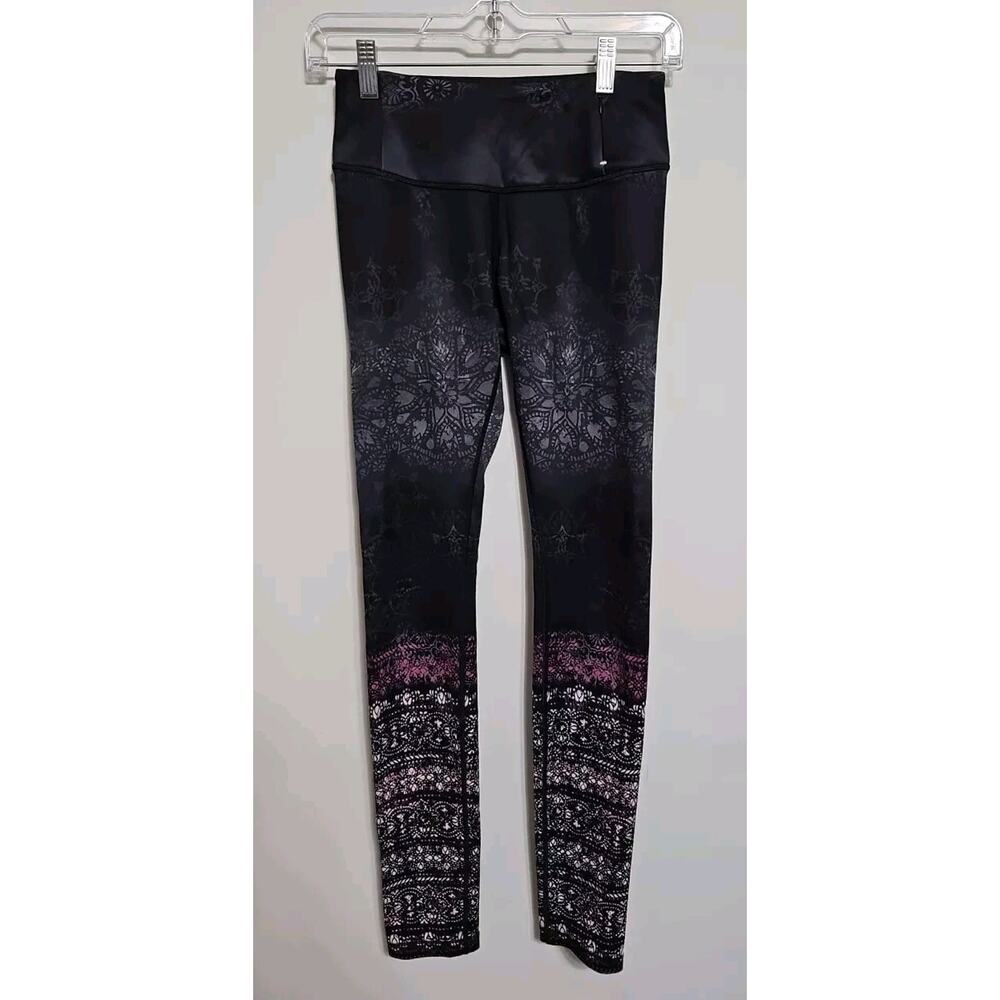 CALIA by Carrie Underwood Washed Medallion Purple Orchid Printed Size XS